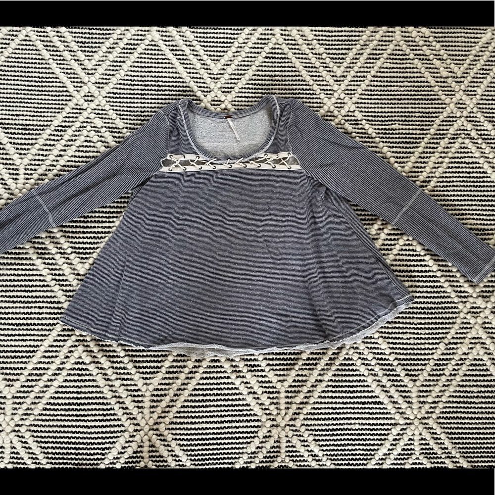 Free people trendy sweatshirt